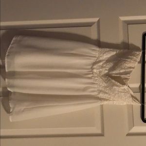 White strapless dress